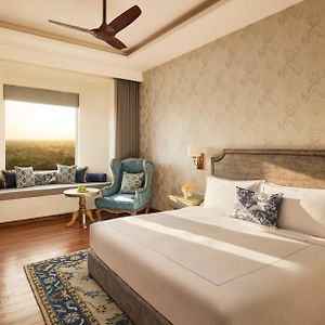 Premier Room
